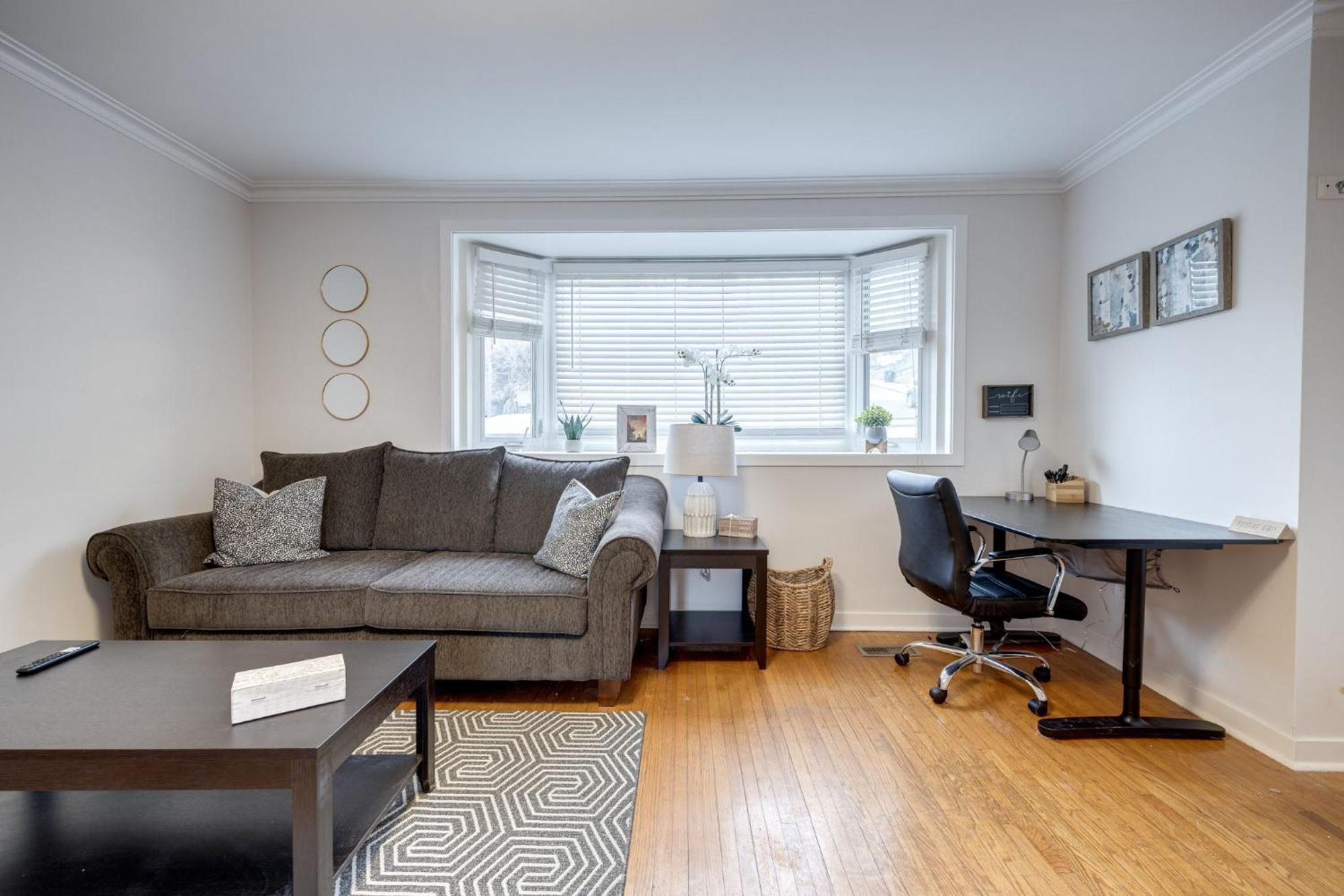 Eglinton West Guest Suite Toronto Luaran gambar